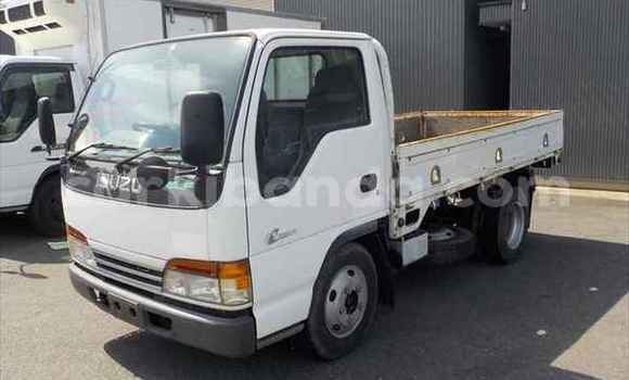Buy Used Isuzu Bighorn White Truck in Kampala in Uganda Buy Used Isuzu Bighorn White Truck in Kampala in Uganda