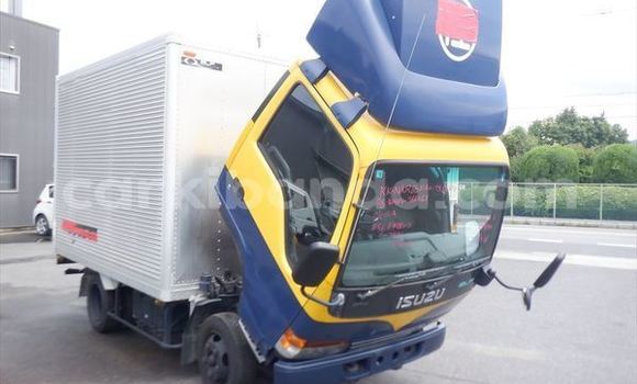 Nunua Ilio tumika Isuzu Bighorn Nyingine Lori ndani ya Kampala nchini Uganda Nunua Ilio tumika Isuzu Bighorn Nyingine Lori ndani ya Kampala nchini Uganda