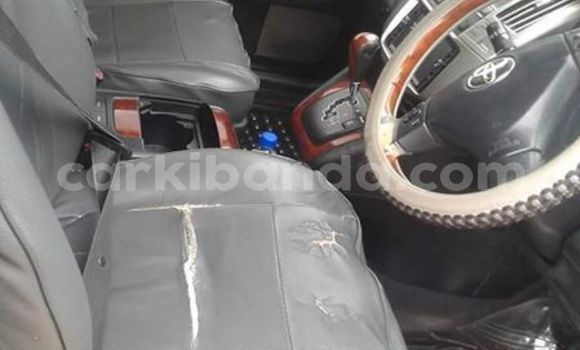 Buy Used Lexus RX 330 Silver Car in Kampala in Uganda Buy Used Lexus RX 330 Silver Car in Kampala in Uganda