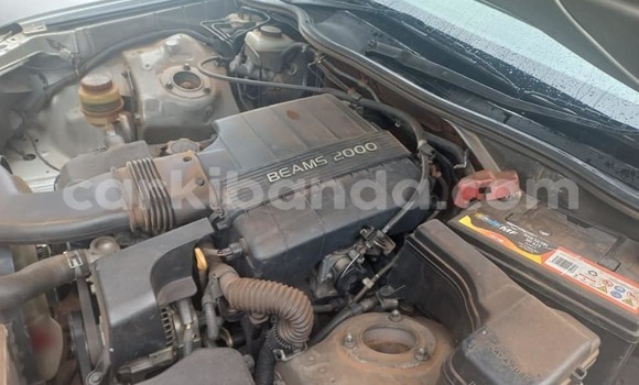 Gura Yakoze Toyota Mark II Silver Imodoka i Kampala mu Uganda Gura Yakoze Toyota Mark II Silver Imodoka i Kampala mu Uganda