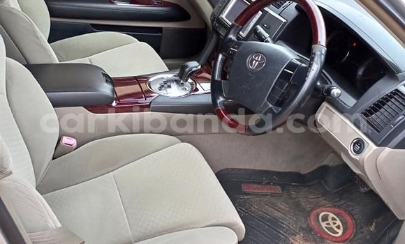 Buy Used Toyota Mark X Silver Car in Kampala in Uganda Buy Used Toyota Mark X Silver Car in Kampala in Uganda