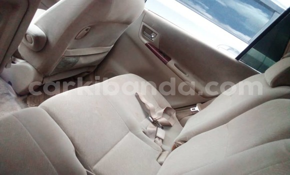 Nunua Ilio tumika Toyota Spacio Fedha Gari ndani ya Kampala nchini Uganda Nunua Ilio tumika Toyota Spacio Fedha Gari ndani ya Kampala nchini Uganda