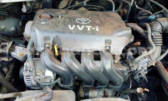 Nunua Ilio tumika Toyota Spacio Fedha Gari ndani ya Kampala nchini Uganda Nunua Ilio tumika Toyota Spacio Fedha Gari ndani ya Kampala nchini Uganda