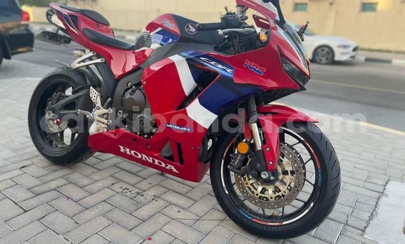 Buy Used Honda CBR Red Bike in Kampala in Uganda Buy Used Honda CBR Red Bike in Kampala in Uganda