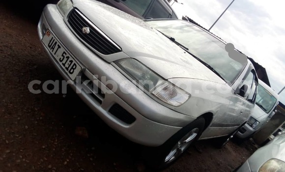 Nunua Ilio tumika Toyota Premio Fedha Gari ndani ya Kampala nchini Uganda Nunua Ilio tumika Toyota Premio Fedha Gari ndani ya Kampala nchini Uganda