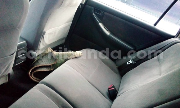 Gura Yakoze Toyota Fielder Silver Imodoka i Kampala mu Uganda Gura Yakoze Toyota Fielder Silver Imodoka i Kampala mu Uganda