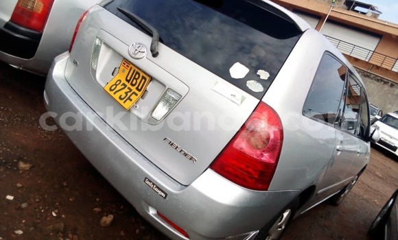 Gura Yakoze Toyota Fielder Silver Imodoka i Kampala mu Uganda Gura Yakoze Toyota Fielder Silver Imodoka i Kampala mu Uganda