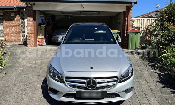 Buy Used Mercedes-Benz C-Classe Silver Car in Busia in Uganda