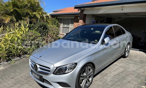 Acheter Occasion Voiture Mercedes-Benz C-Classe Gris à Busia, Ouganda Acheter Occasion Voiture Mercedes-Benz C-Classe Gris à Busia, Ouganda
