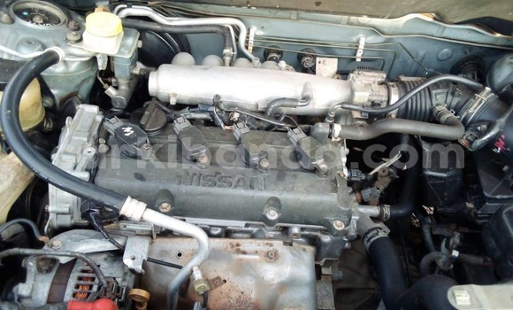 Nunua Ilio tumika Nissan X–Trail Fedha Gari ndani ya Kampala nchini Uganda Nunua Ilio tumika Nissan X–Trail Fedha Gari ndani ya Kampala nchini Uganda