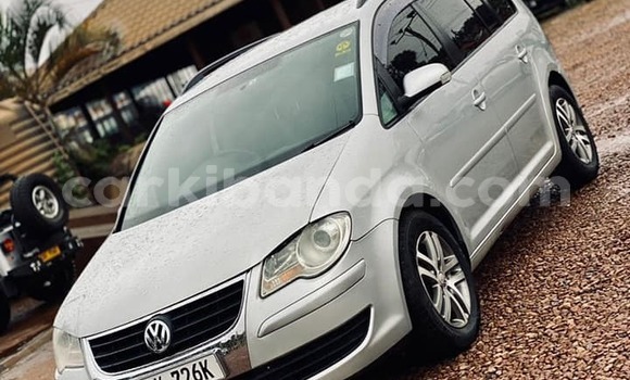 Buy Used Volkswagen Touran Silver Car in Kampala in Uganda