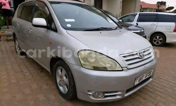 Buy Used Toyota Ipsum Silver Car in Kampala in Uganda