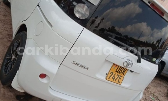 Buy Used Toyota Sienta White Car in Kampala in Uganda Buy Used Toyota Sienta White Car in Kampala in Uganda