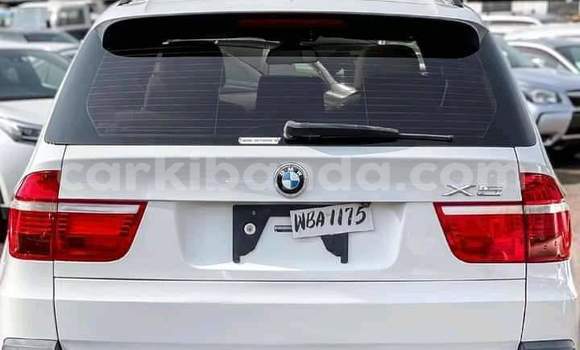 Acheter Occasion Voiture BMW X5 Blanc à Kampala, Ouganda Acheter Occasion Voiture BMW X5 Blanc à Kampala, Ouganda