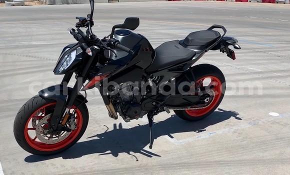 Buy Used KTM Duke Black Bike in Entebbe in Uganda Buy Used KTM Duke Black Bike in Entebbe in Uganda