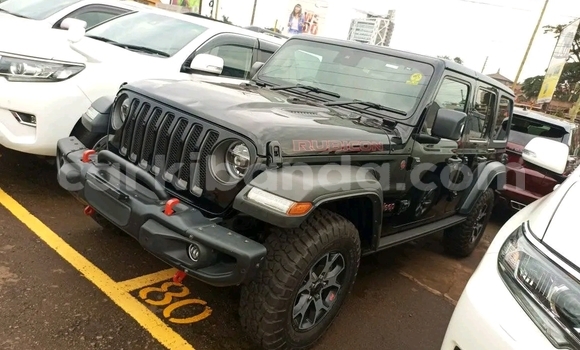 Nunua Ilio tumika Jeep Wrangler Nyeusi Gari ndani ya Kampala nchini Uganda Nunua Ilio tumika Jeep Wrangler Nyeusi Gari ndani ya Kampala nchini Uganda