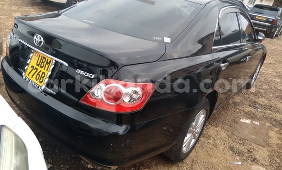 Nunua Ilio tumika Toyota Mark X Nyeusi Gari ndani ya Kampala nchini Uganda Nunua Ilio tumika Toyota Mark X Nyeusi Gari ndani ya Kampala nchini Uganda