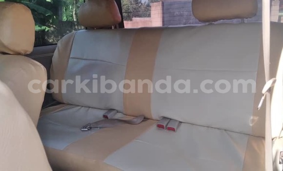 Buy Used Toyota Granvia White Car in Mbale in Uganda Buy Used Toyota Granvia White Car in Mbale in Uganda