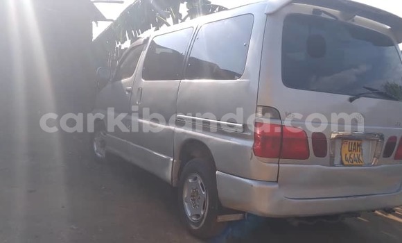 Buy Used Toyota Granvia White Car in Mbale in Uganda Buy Used Toyota Granvia White Car in Mbale in Uganda