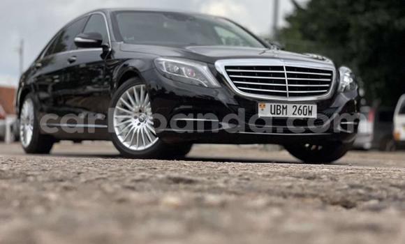 Nunua Ilio tumika Mercedes‒Benz S–Class Nyeusi Gari ndani ya Kampala nchini Uganda Nunua Ilio tumika Mercedes‒Benz S–Class Nyeusi Gari ndani ya Kampala nchini Uganda