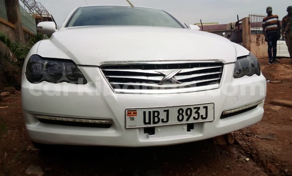 Buy Used Toyota Mark X White Car in Kampala in Uganda Buy Used Toyota Mark X White Car in Kampala in Uganda
