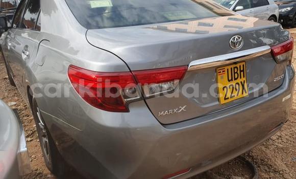 Nunua Ilio tumika Toyota Mark X Nyingine Gari ndani ya Kampala nchini Uganda Nunua Ilio tumika Toyota Mark X Nyingine Gari ndani ya Kampala nchini Uganda