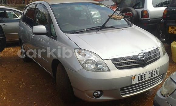 Gura Imported Toyota Spacio Silver Imodoka i Kampala mu Uganda Gura Imported Toyota Spacio Silver Imodoka i Kampala mu Uganda