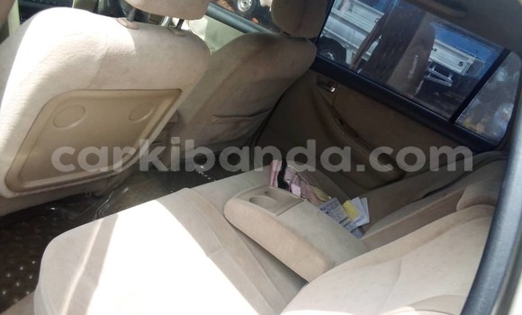 Gura Yakoze Toyota Fielder Silver Imodoka i Kampala mu Uganda Gura Yakoze Toyota Fielder Silver Imodoka i Kampala mu Uganda