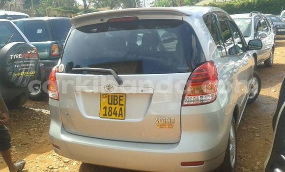 Gura Imported Toyota Spacio Silver Imodoka i Kampala mu Uganda Gura Imported Toyota Spacio Silver Imodoka i Kampala mu Uganda