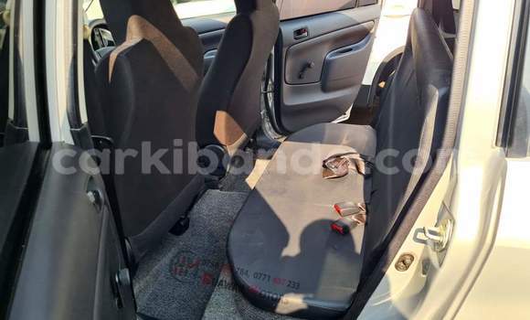 Gura Yakoze Toyota Probox Silver Imodoka i Kampala mu Uganda Gura Yakoze Toyota Probox Silver Imodoka i Kampala mu Uganda