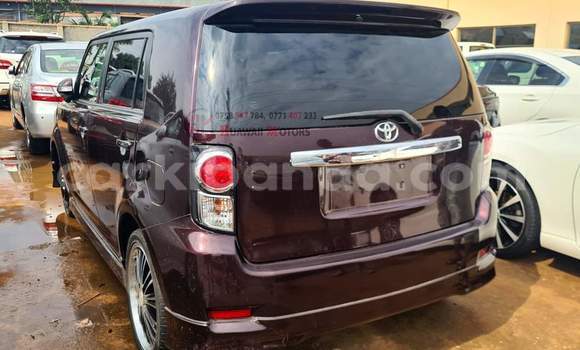 Nunua Ilio tumika Toyota Corolla Rumion Brown Gari ndani ya Kampala nchini Uganda Nunua Ilio tumika Toyota Corolla Rumion Brown Gari ndani ya Kampala nchini Uganda