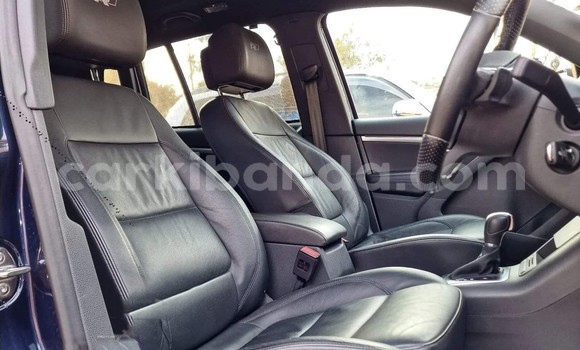 Nunua Ilio tumika Volkswagen Tiguan Nyeusi Gari ndani ya Kampala nchini Uganda Nunua Ilio tumika Volkswagen Tiguan Nyeusi Gari ndani ya Kampala nchini Uganda