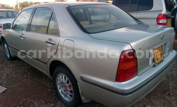 Gura Imported Toyota Progress Silver Imodoka i Kampala mu Uganda Gura Imported Toyota Progress Silver Imodoka i Kampala mu Uganda