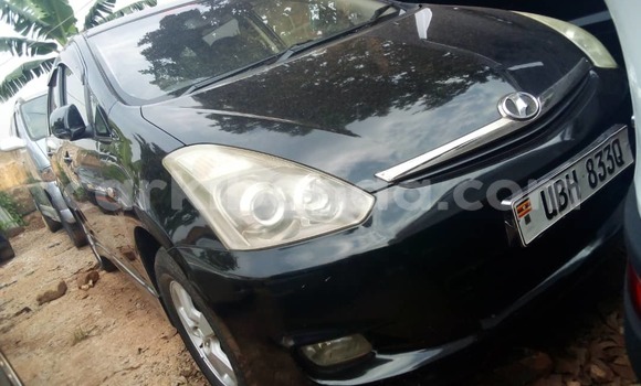 Acheter Occasion Voiture Toyota Wish Noir à Kampala, Ouganda Acheter Occasion Voiture Toyota Wish Noir à Kampala, Ouganda