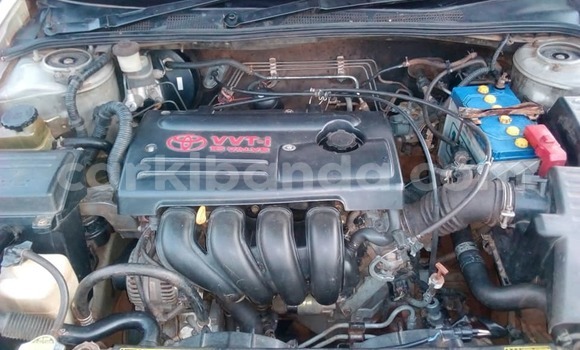 Gura Imported Toyota Vista Silver Imodoka i Kampala mu Uganda Gura Imported Toyota Vista Silver Imodoka i Kampala mu Uganda