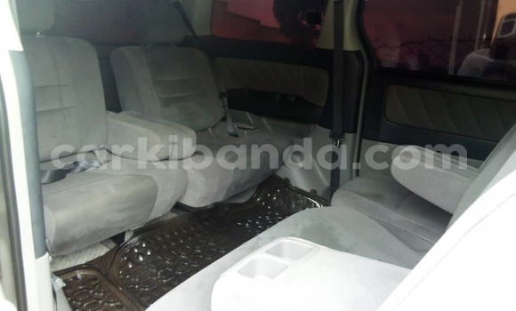 Nunua Ilio tumika Toyota Alphard Fedha Gari ndani ya Kampala nchini Uganda Nunua Ilio tumika Toyota Alphard Fedha Gari ndani ya Kampala nchini Uganda