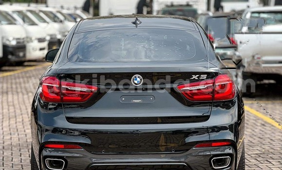 Acheter Occasion Voiture BMW X6 Noir à Kampala, Ouganda Acheter Occasion Voiture BMW X6 Noir à Kampala, Ouganda