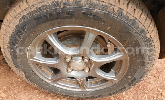 Gura Yakoze Toyota Vitz Silver Imodoka i Kampala mu Uganda Gura Yakoze Toyota Vitz Silver Imodoka i Kampala mu Uganda