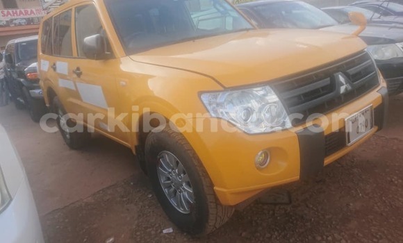 Nunua Ilio tumika Mitsubishi Pajero Nyingine Gari ndani ya Kampala nchini Uganda