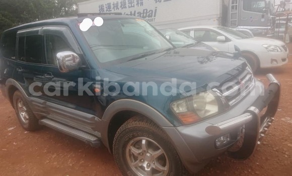 Nunua Ilio tumika Mitsubishi Pajero Kijani Gari ndani ya Kampala nchini Uganda