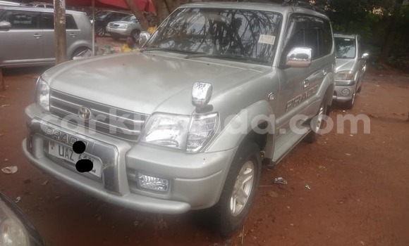Acheter Occasion Voiture Toyota Land Cruiser Prado Gris à Kampala, Ouganda