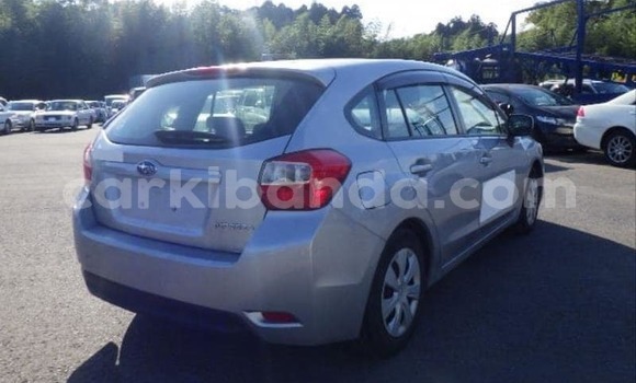 Gura Yakoze Subaru Impreza Silver Imodoka i Kampala mu Uganda Gura Yakoze Subaru Impreza Silver Imodoka i Kampala mu Uganda