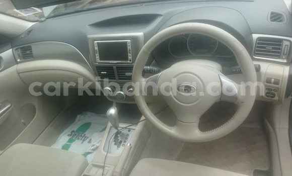 Gura Yakoze Subaru Impreza Silver Imodoka i Kampala mu Uganda Gura Yakoze Subaru Impreza Silver Imodoka i Kampala mu Uganda