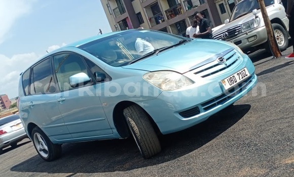 Gura Yakoze Toyota Spacio Other Imodoka i Kampala mu Uganda Gura Yakoze Toyota Spacio Other Imodoka i Kampala mu Uganda