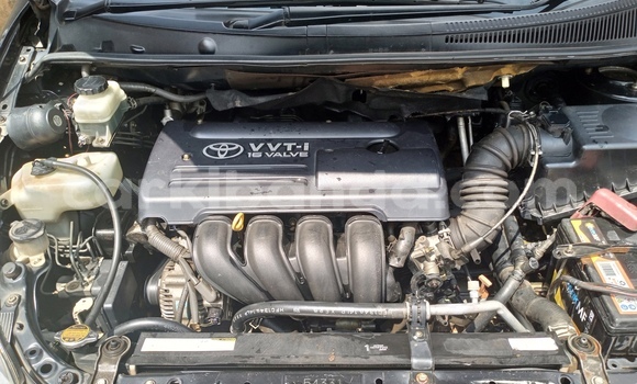 Gura Yakoze Toyota Wish Black Imodoka i Kampala mu Uganda Gura Yakoze Toyota Wish Black Imodoka i Kampala mu Uganda