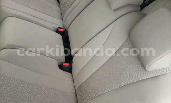 Nunua Ilio tumika Mazda Premacy Nyekundu Gari ndani ya Kampala nchini Uganda Nunua Ilio tumika Mazda Premacy Nyekundu Gari ndani ya Kampala nchini Uganda