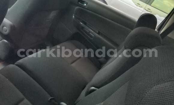 Gura Yakoze Toyota Wish Black Imodoka i Kampala mu Uganda Gura Yakoze Toyota Wish Black Imodoka i Kampala mu Uganda