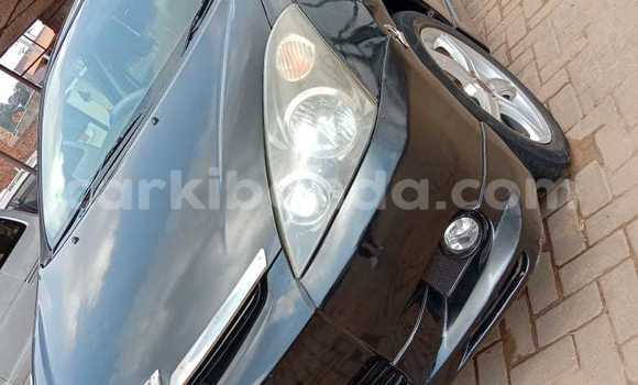 Gura Yakoze Toyota Wish Black Imodoka i Kampala mu Uganda Gura Yakoze Toyota Wish Black Imodoka i Kampala mu Uganda