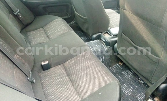 Nunua Ilio tumika Toyota Altezza Fedha Gari ndani ya Kampala nchini Uganda Nunua Ilio tumika Toyota Altezza Fedha Gari ndani ya Kampala nchini Uganda