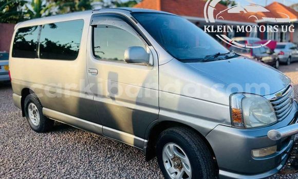 Buy Used Toyota Regius Silver Car in Kampala in Uganda